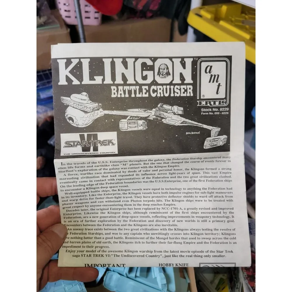 Vintage AMT Star Trek Klingon Battle Cruiser Model Kit Open Box Unbuilt
